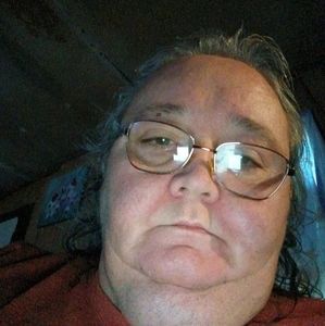 Meet your Posher, Fay